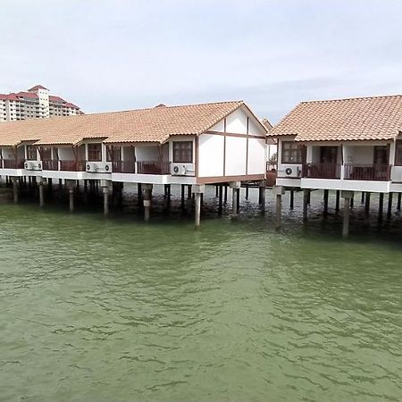Port Dickson Private Unit Chalet エクステリア 写真