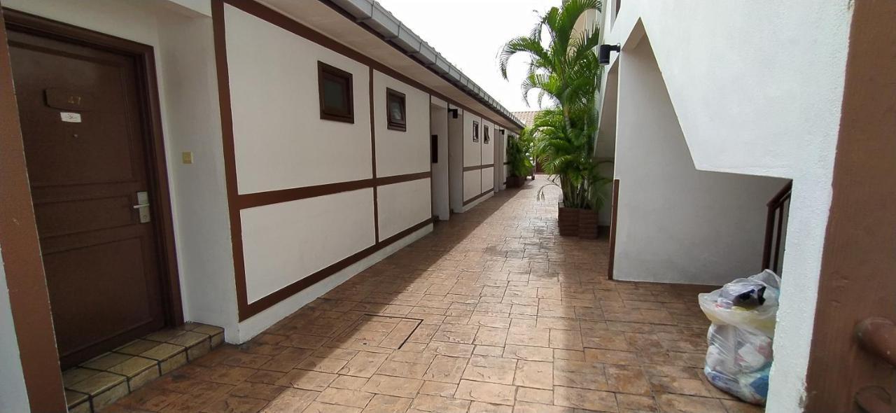 Port Dickson Private Unit Chalet エクステリア 写真